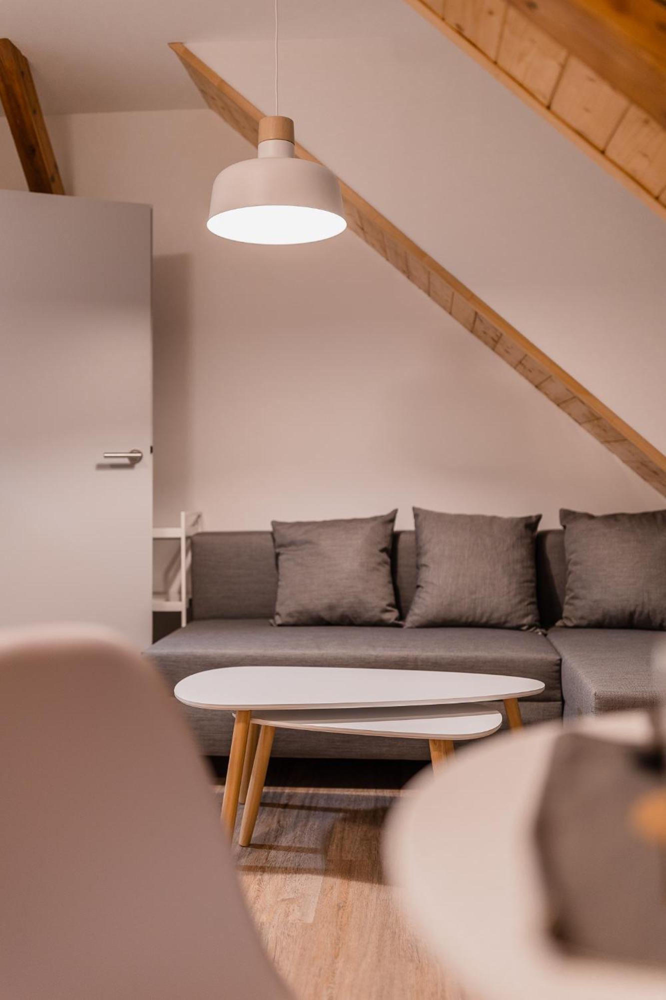 Romanticky Loft Parking U Hlavniho Nadrazi 올로모우츠 외부 사진